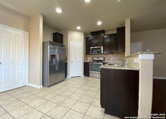1838 Mobeetie Trail, San Antonio, TX 78245