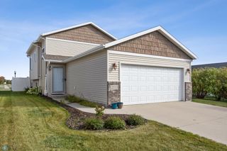2553 54th Avenue S, Fargo, ND 58104