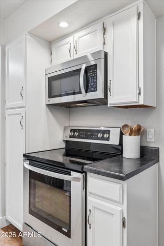 3102 E CLARENDON Avenue 206, Phoenix, AZ 85016
