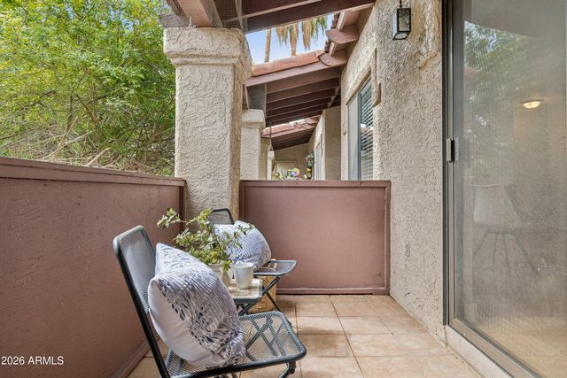 3102 E CLARENDON Avenue 206, Phoenix, AZ 85016