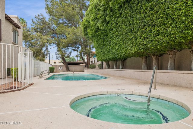 3102 E CLARENDON Avenue 206, Phoenix, AZ 85016