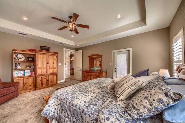 144 Woodlands, La Vernia, TX 78121
