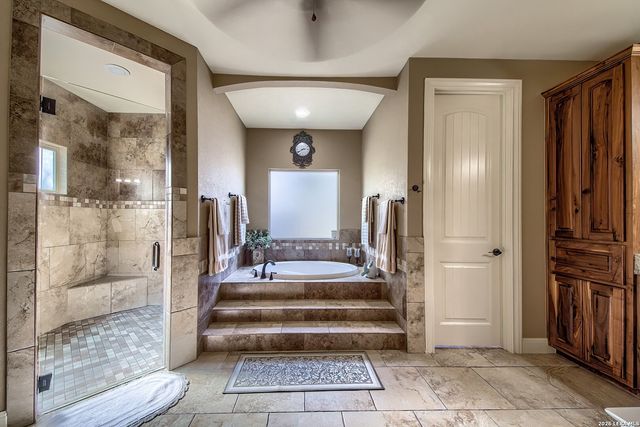 144 Woodlands, La Vernia, TX 78121