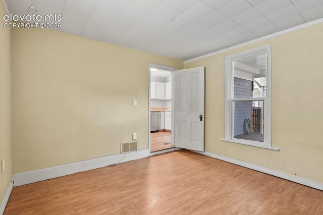 712 N Walnut Street, Colorado Springs, CO 80905