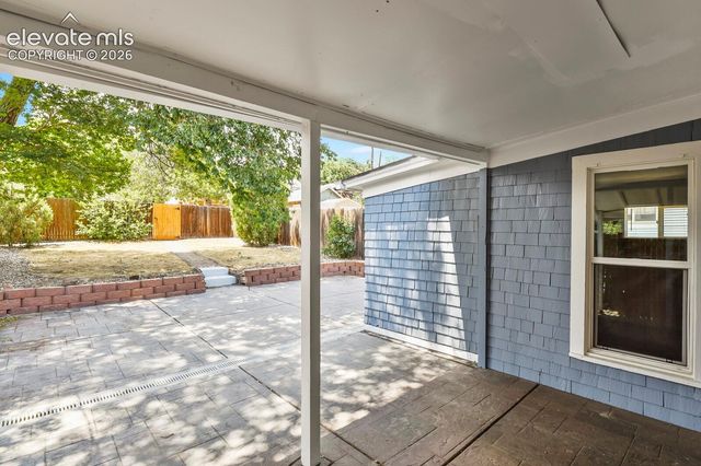 712 N Walnut Street, Colorado Springs, CO 80905