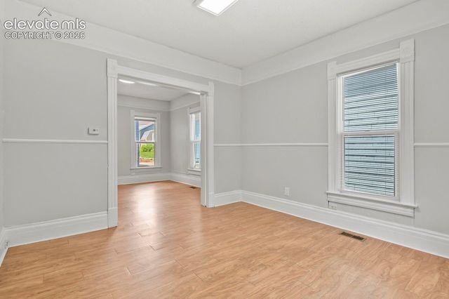 712 N Walnut Street, Colorado Springs, CO 80905