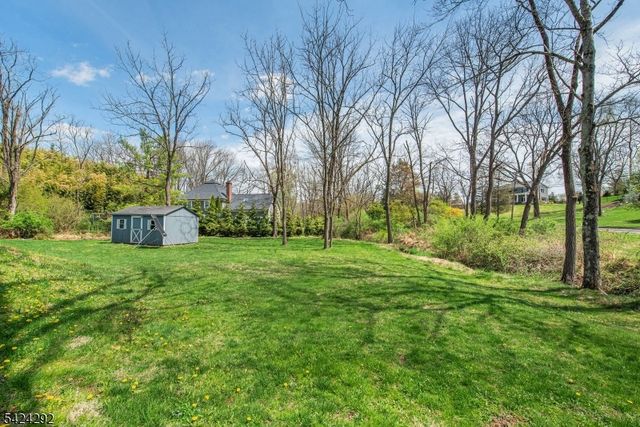 52 Galloping Hill Rd, Bernards Twp., NJ 07920