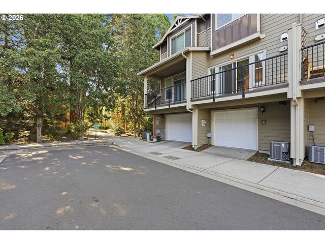 155 Ne 80TH Ave, Hillsboro, OR 97006