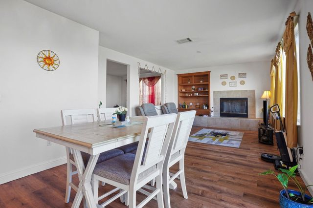 106 White Cap Cove, Hercules, CA 94547