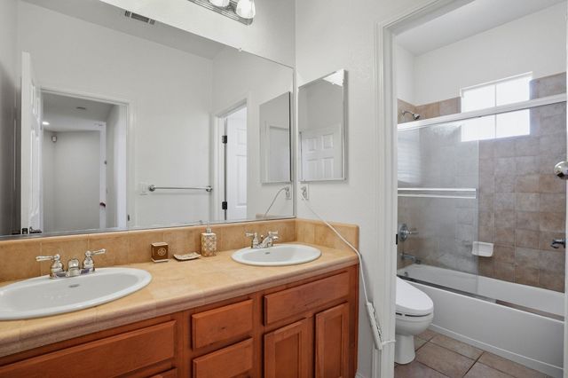 106 White Cap Cove, Hercules, CA 94547