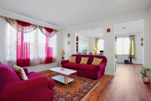 106 White Cap Cove, Hercules, CA 94547