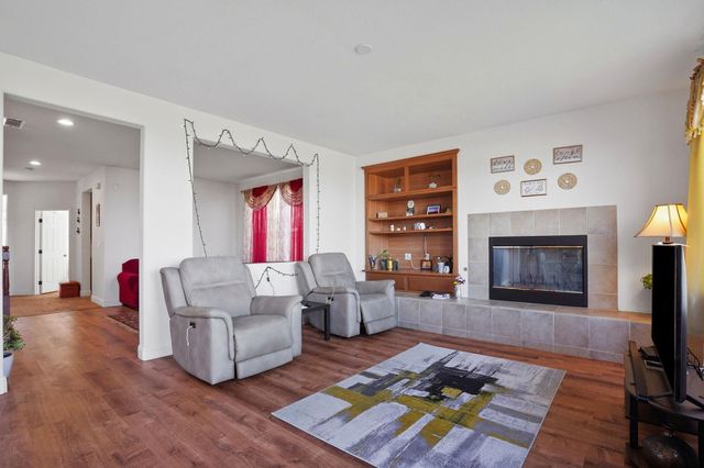 106 White Cap Cove, Hercules, CA 94547