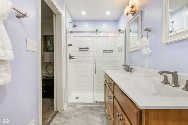 7532 Camelback Drive, Indianapolis, IN 46250
