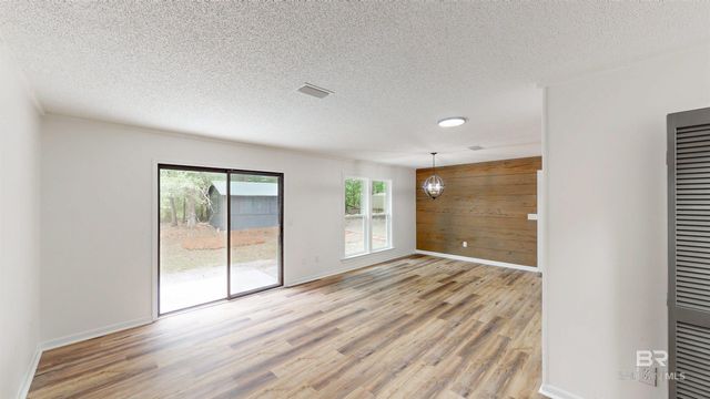7770 Simmons Drive, Foley, AL 36535