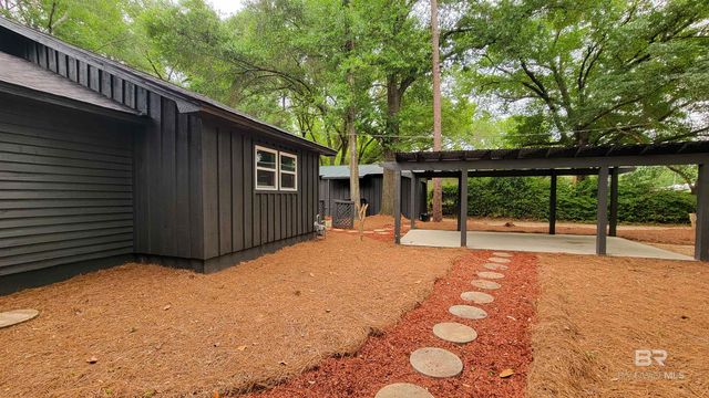 7770 Simmons Drive, Foley, AL 36535