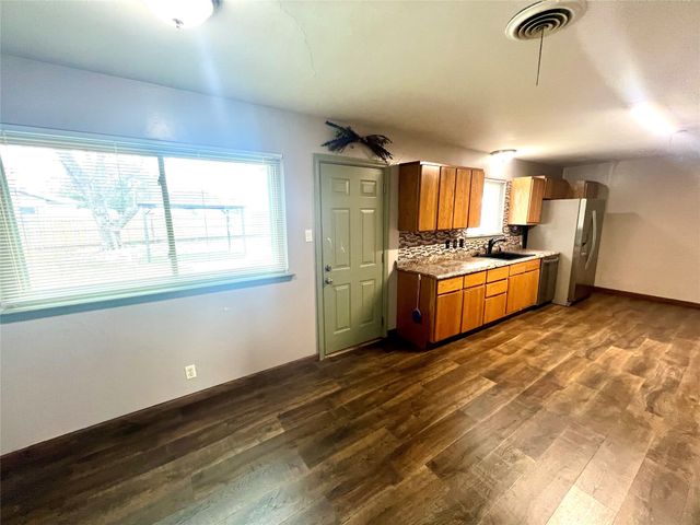 5800 Westhaven Drive, Fort Worth, TX 76132