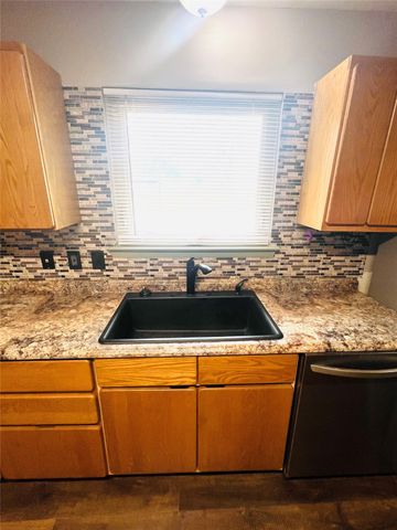 5800 Westhaven Drive, Fort Worth, TX 76132