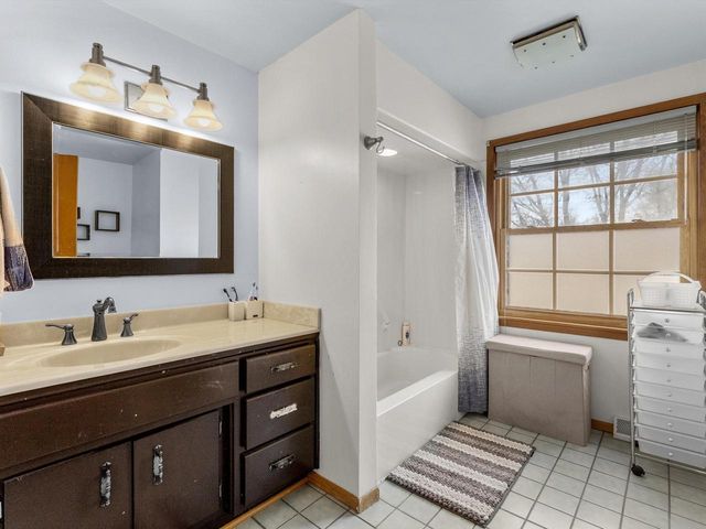 3135 North AVENUE, Sheboygan, WI 53083