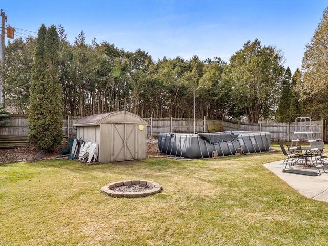 3135 North AVENUE, Sheboygan, WI 53083