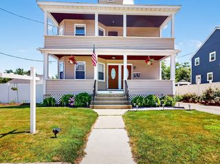1274 Washington St, Norwood, MA 02062