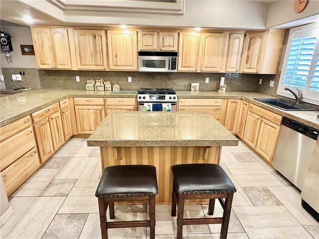 2906 N Brook Street, Kingman, AZ 86401