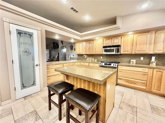 2906 N Brook Street, Kingman, AZ 86401