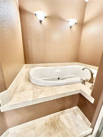 2906 N Brook Street, Kingman, AZ 86401