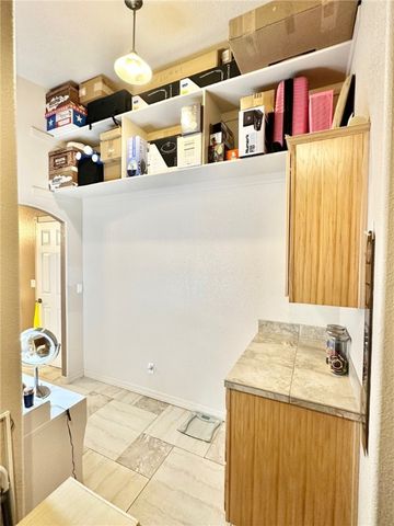 2906 N Brook Street, Kingman, AZ 86401