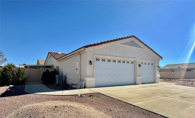 2906 N Brook Street, Kingman, AZ 86401