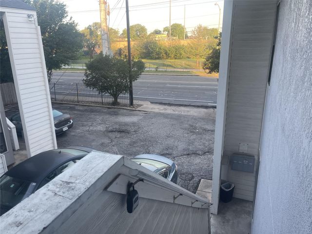 4411 Guadalupe ST 13, Austin, TX 78751