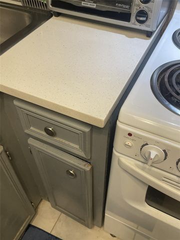 4411 Guadalupe ST 13, Austin, TX 78751