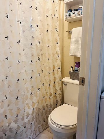4411 Guadalupe ST 13, Austin, TX 78751