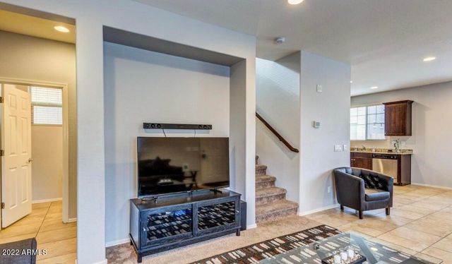 2802 N 73RD Drive, Phoenix, AZ 85035