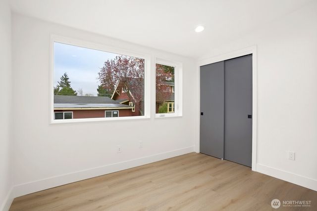 4217 S Findlay Street, Seattle, WA 98118