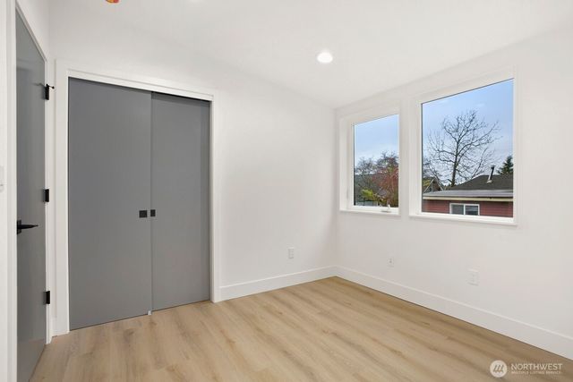 4217 S Findlay Street, Seattle, WA 98118