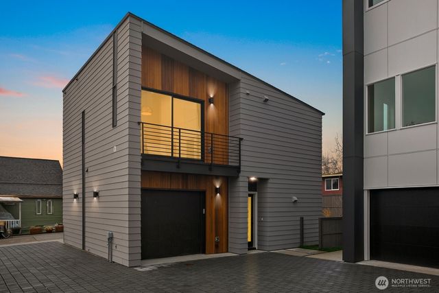 4217 S Findlay Street, Seattle, WA 98118