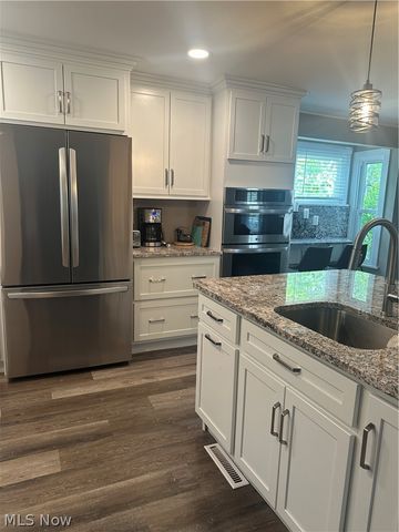 37522 Arthur Street, Willoughby, OH 44094