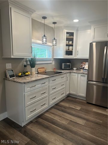 37522 Arthur Street, Willoughby, OH 44094