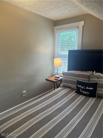 37522 Arthur Street, Willoughby, OH 44094