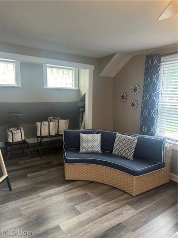 37522 Arthur Street, Willoughby, OH 44094