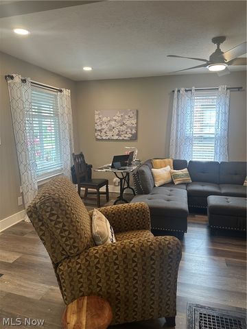 37522 Arthur Street, Willoughby, OH 44094