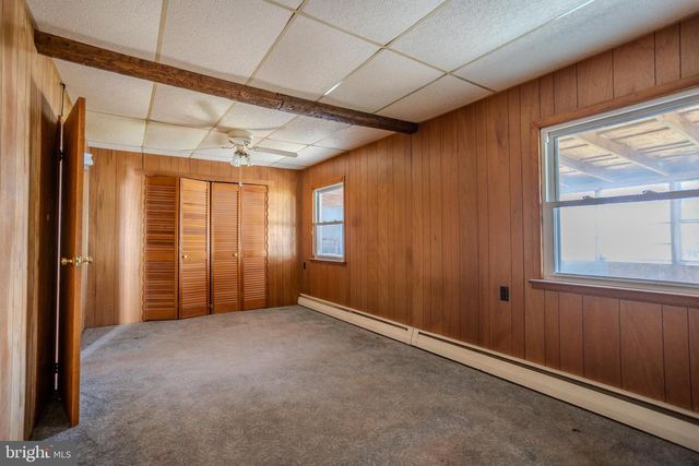 60 FIFTH AVENUE, Fayetteville, PA 17222