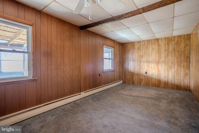 60 FIFTH AVENUE, Fayetteville, PA 17222