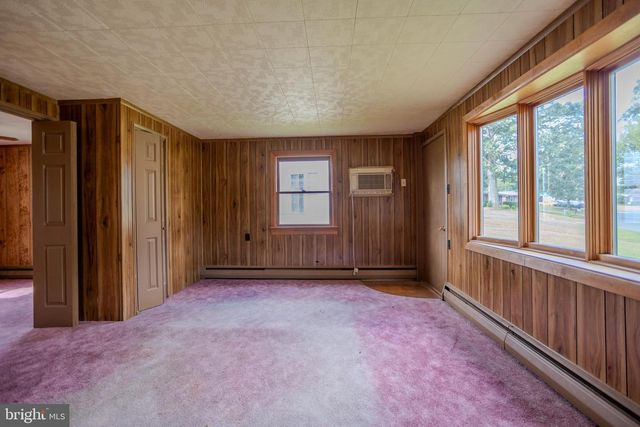 60 FIFTH AVENUE, Fayetteville, PA 17222