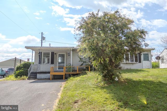 60 FIFTH AVENUE, Fayetteville, PA 17222