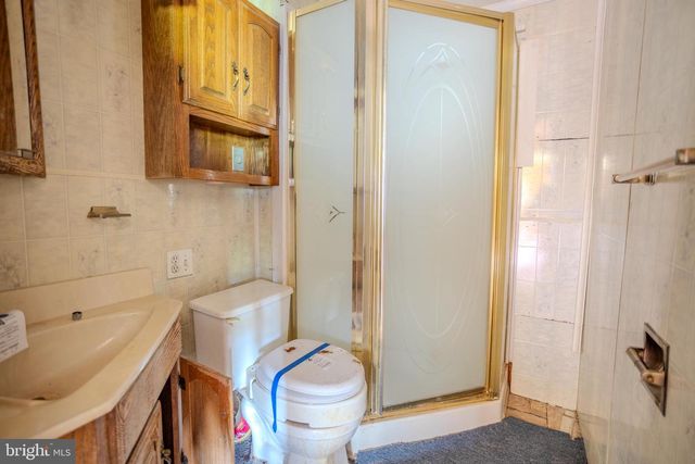 60 FIFTH AVENUE, Fayetteville, PA 17222