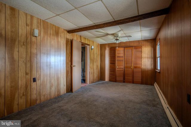 60 FIFTH AVENUE, Fayetteville, PA 17222