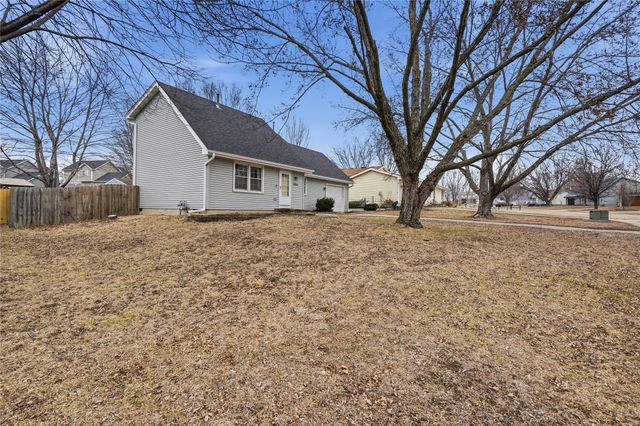 1355 E 20th Street, Norwalk, IA 50211