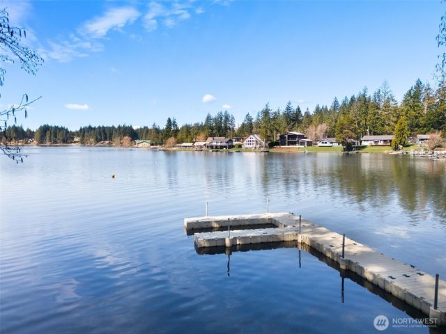 30 E Lakeway Drive, Shelton, WA 98584
