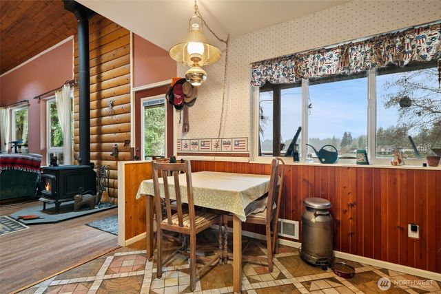 30 E Lakeway Drive, Shelton, WA 98584